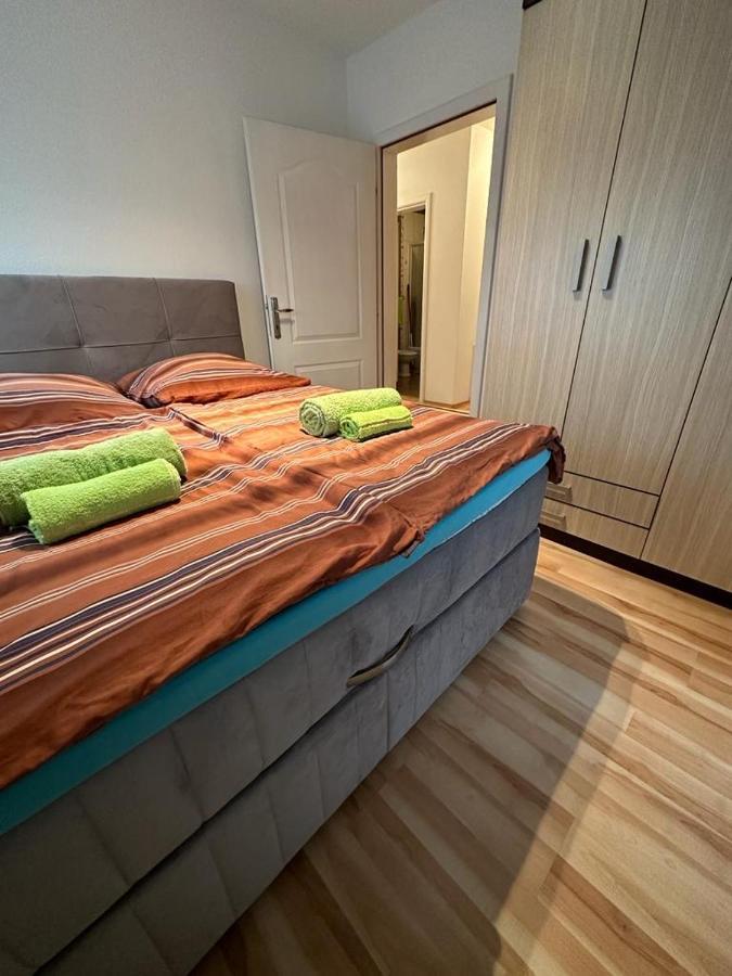 Апартаменты Apartman Jaca Ливно Экстерьер фото